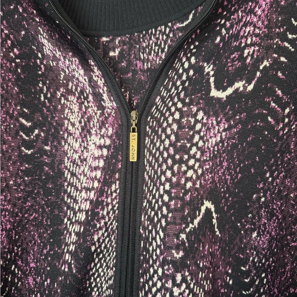 St. John Sport Knit Twin Set Cardigan and Matching Shell - Picture 6 of 8